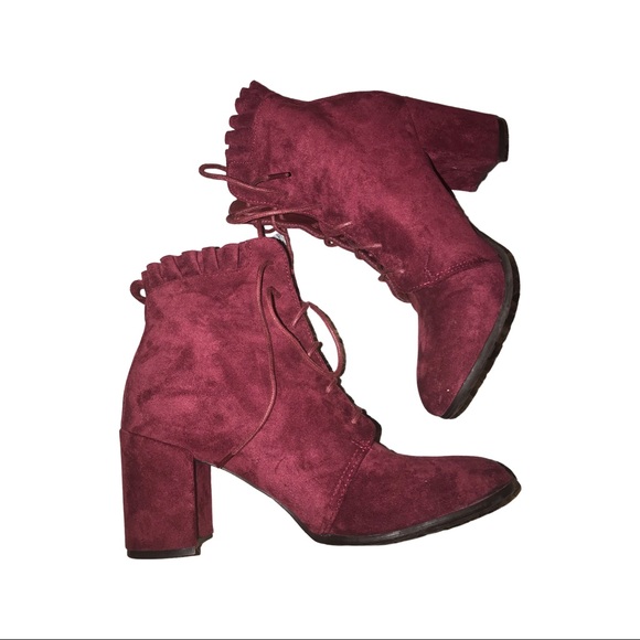 Ruffled Lace Up Women's Chunky Heel Booties 8.5 - Picture 7 of 7